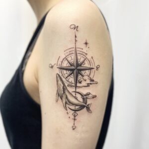 コンパス　タトゥー