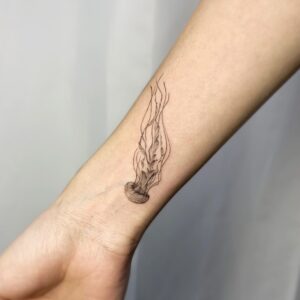 クラゲ　タトゥー