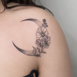 月　タチアオイ